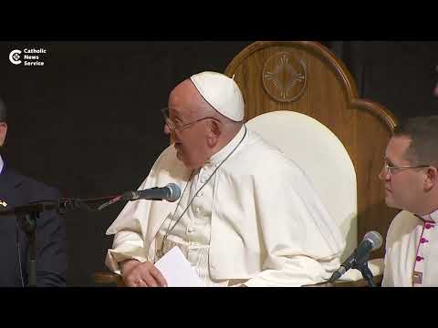Pope Francis Uniting Roman Catholics and Muslims Forming a World Church Pope: All religions are paths to God