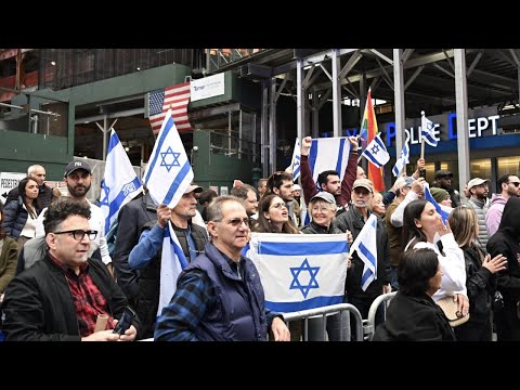 Inside the Wire Pro-Palestine protesters trade violent threats with Israeli supporters in NYC