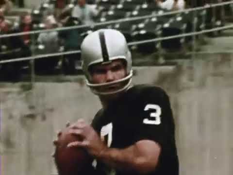 Giving Peacock the bird New York Jets at Oakland Raiders - November 17th, 1968